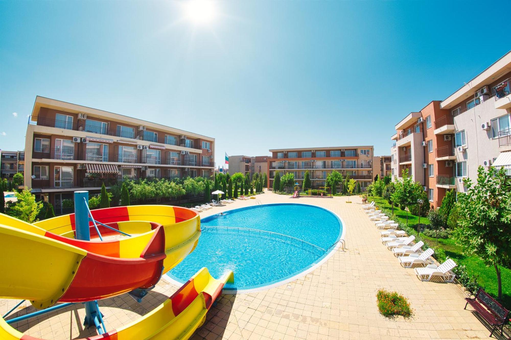 Holiday Garden Resort Sunny Beach Exterior foto