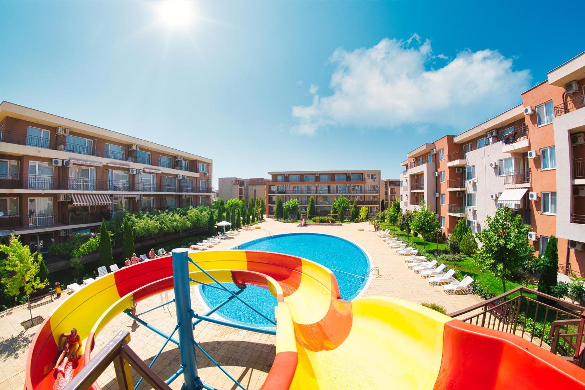 Holiday Garden Resort Sunny Beach Exterior foto