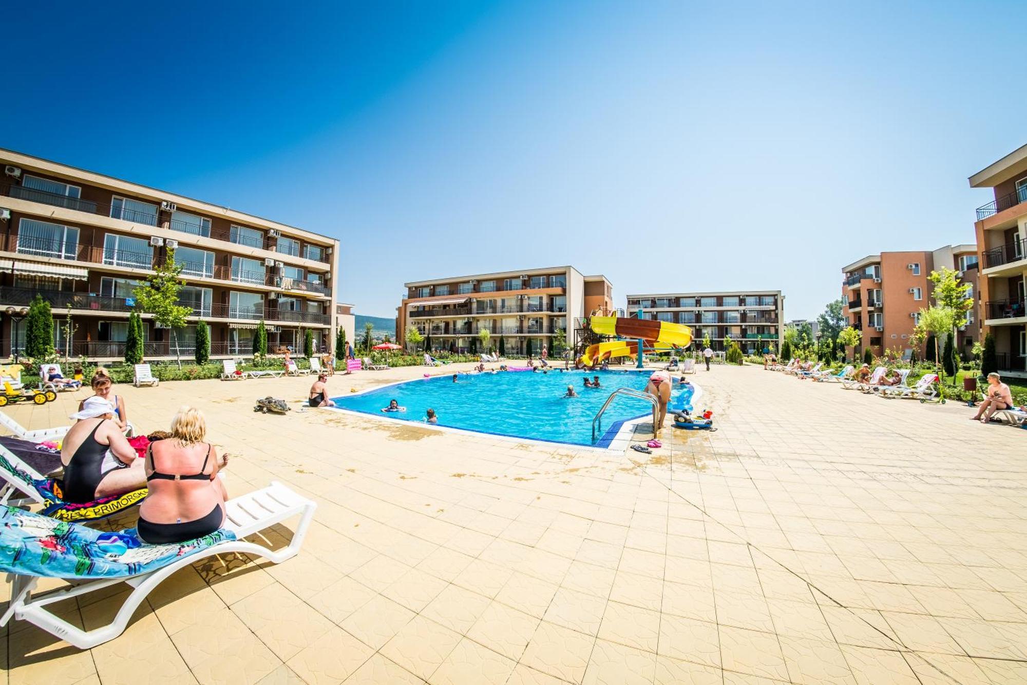 Holiday Garden Resort Sunny Beach Exterior foto