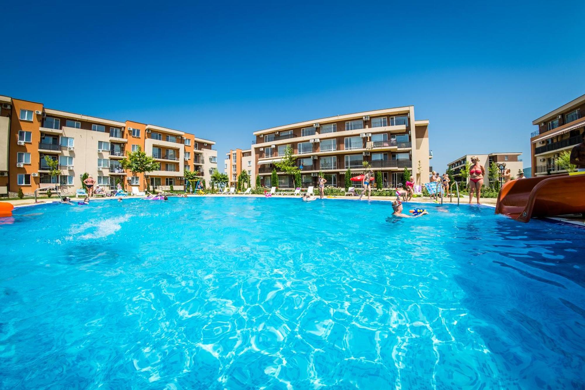 Holiday Garden Resort Sunny Beach Exterior foto